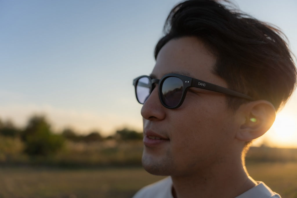 [New release on March 15th!] SELECT Black Matte x Purple Polarized (polarized lenses) [vidg00468]